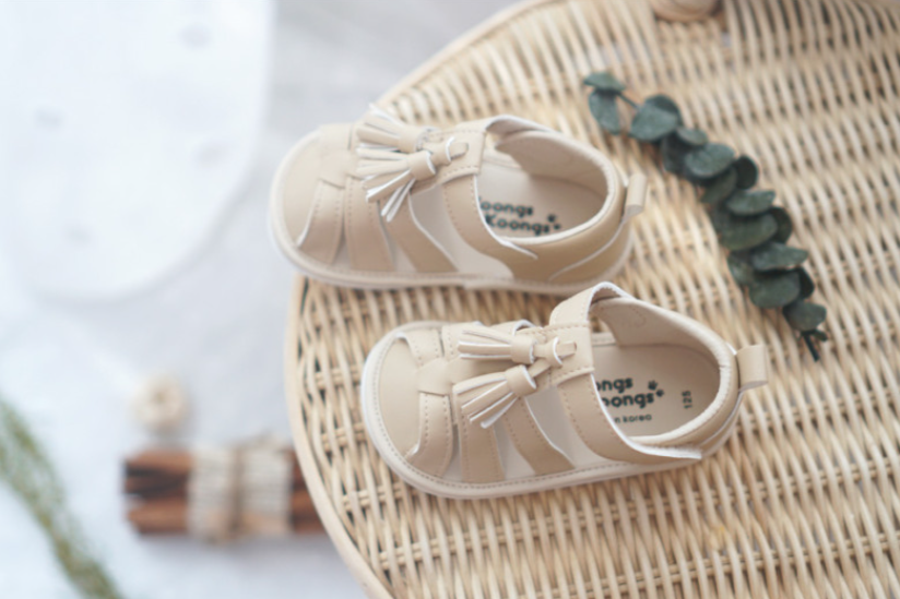 Classic Tassel Sandals