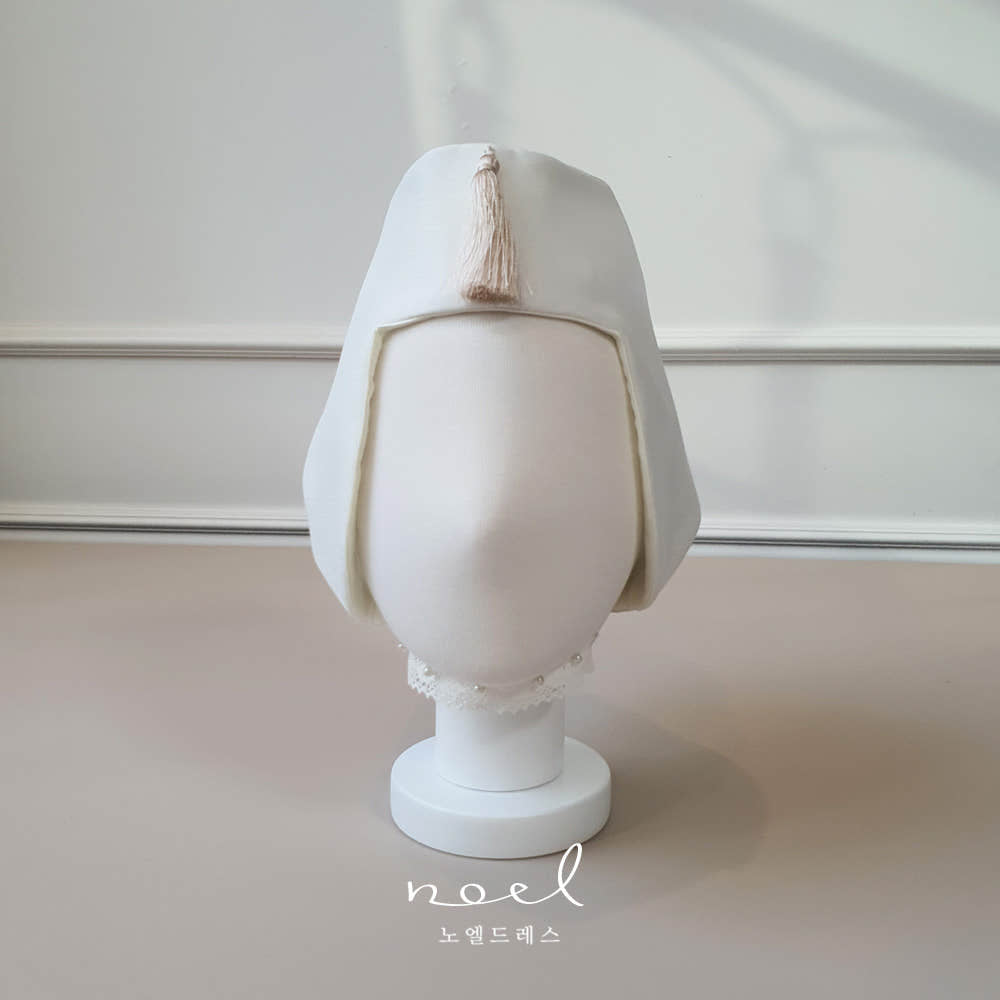 Ivory Jobawi Hat