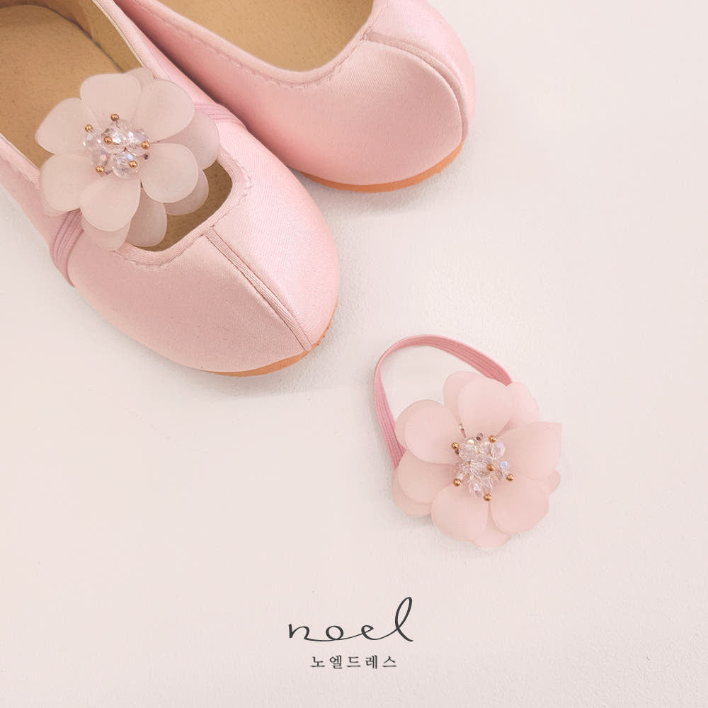 Pink Beaded Flower Shoe Bands