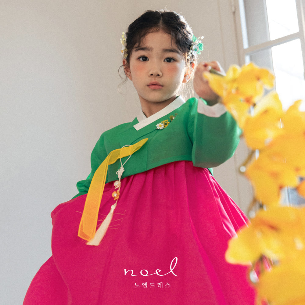 Ru-Mi Classic Hanbok in Green/Hot Pink - (100 Days to 10 Years)