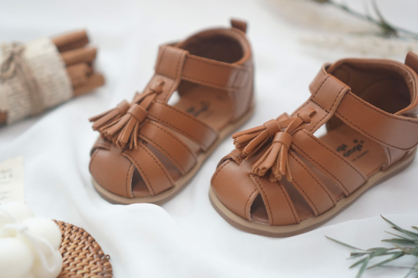 Simple Tassel Sandals