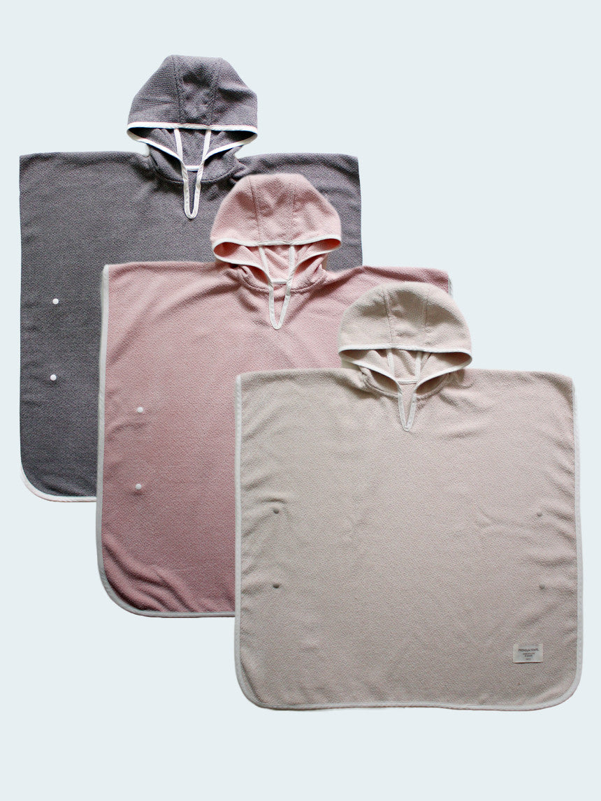 Soabe Hooded Beach Gown