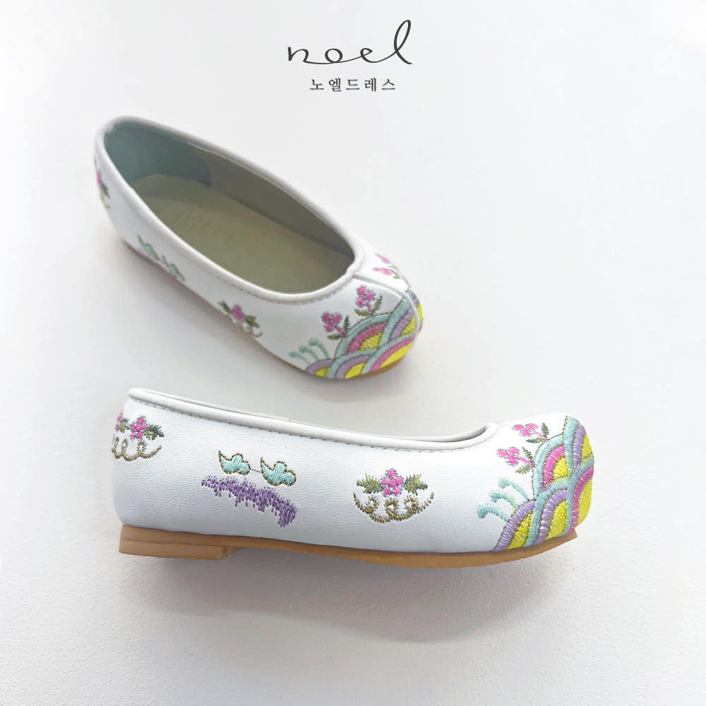 White Floral Hanbok Shoes