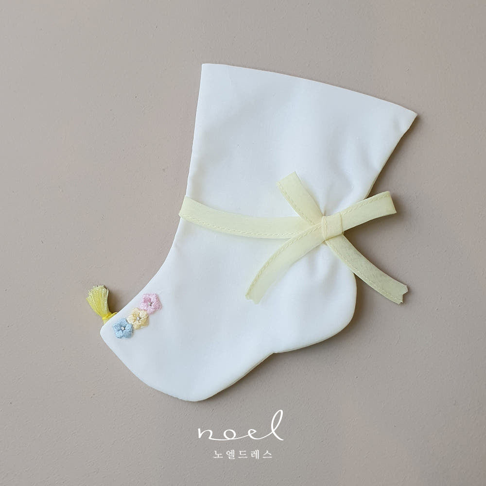 Yellow Floral Hanbok Socks