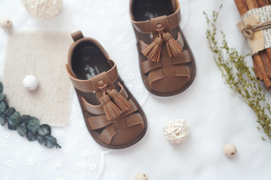 Classic Tassel Sandals