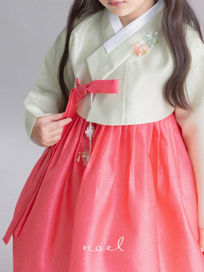 Da-In Classic Hanbok in Light Green/Scarlet