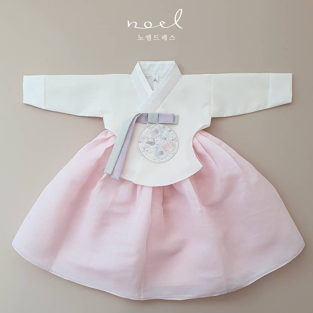 Hyo-jung Hanbok in White/Pink - (1 Year - 12 Years)