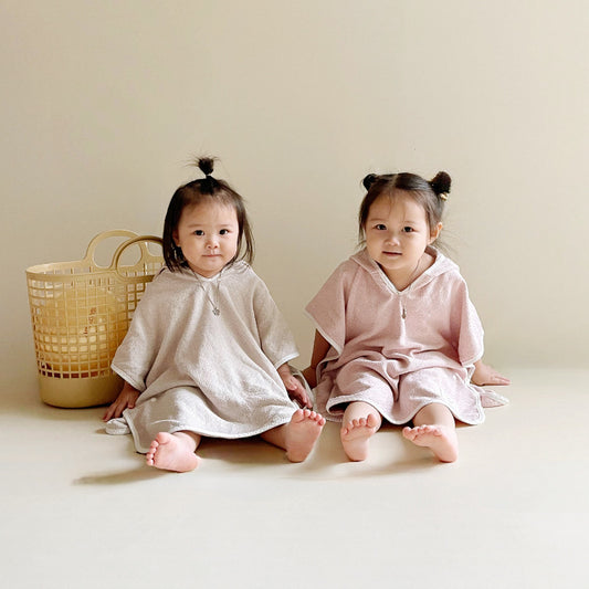 Soabe Hooded Beach Gown