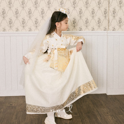 Su-bin Hanbok in White/Gold