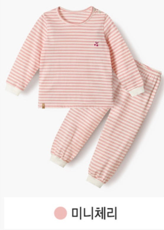 UniFriend Loose Fit Organic Cotton Pajamas