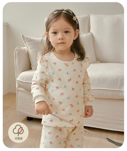 UniFriend Quilted Pajama Set - Cream Floral