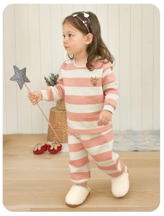 UniFriend Quilted Pajama Set - Striped Reindeer
