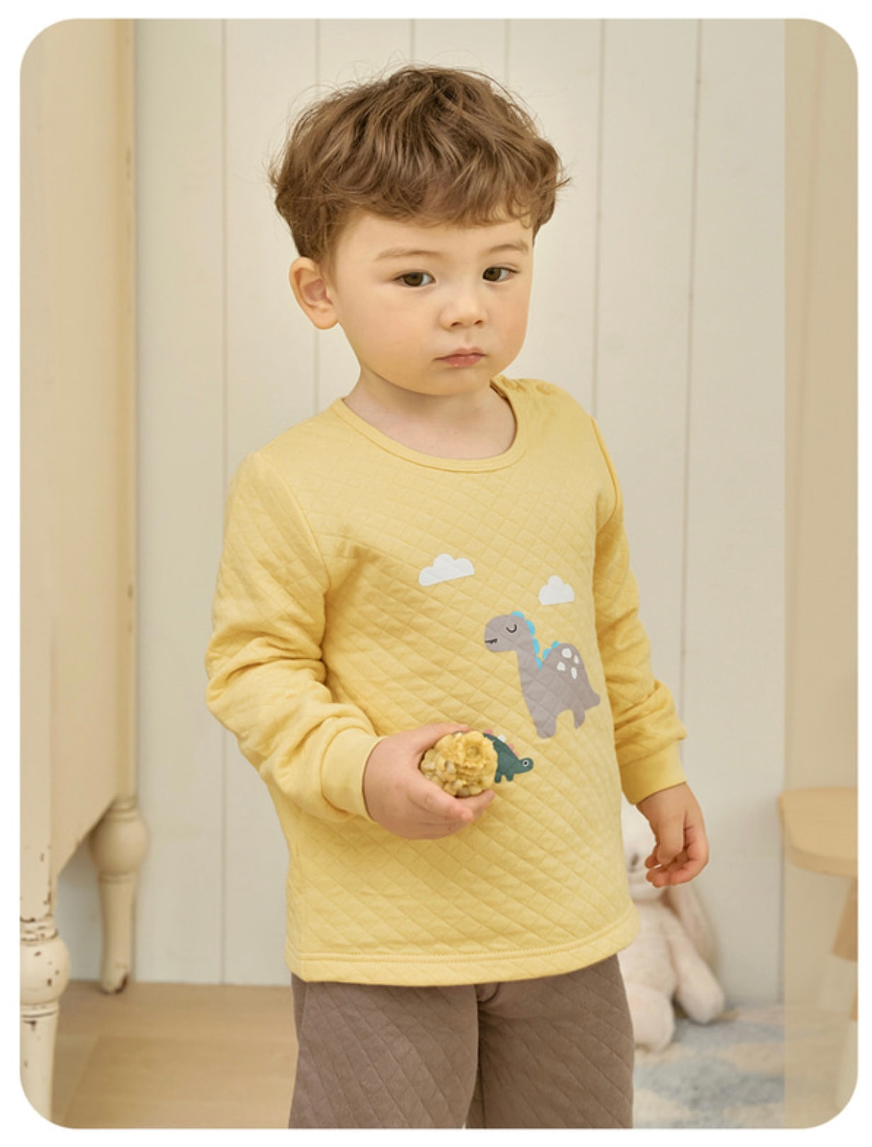 UniFriend Quilted Pajama Set - Yellow Dinosaur